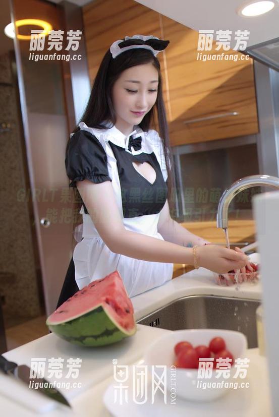 GIRLT果团网-萌神妹妹 GIRLT果团网 - 这黑丝图册里的萌神妹妹,能把我的脸绷直,太有吸引力了!