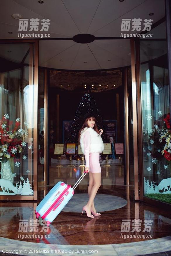 IMiss爱蜜社 - 听说萌白酱的“女孩”写真可以免费下载？我的钱包也在欢呼。