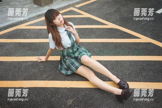 Money冷冷 Money冷冷带你看女王的私拍,现实版的不食人间烟火