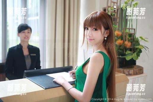 MyGirl美媛馆 - 不愧是唐琪儿Beauty，礼服合集里藏着多少小心机？