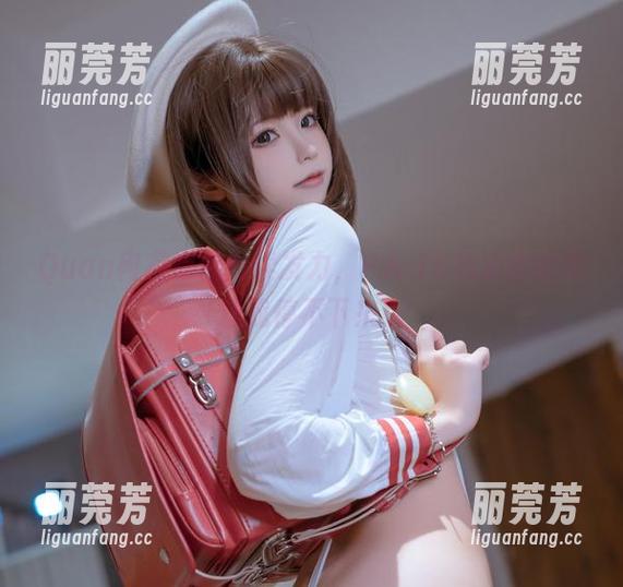 Quan冉有点饿持续发力，PA-15高清套图竟让我停不下来！