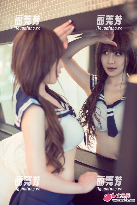 UGirls尤果网-王瑞儿 UGirls尤果网 - 当王瑞儿变身女神,连旁边小狗都不淡定了,不信你看!