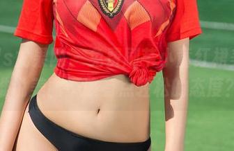 UGirls尤果网 – 免费刷芊小童红裙美图，谁说美丽不该有点轻松的态度？