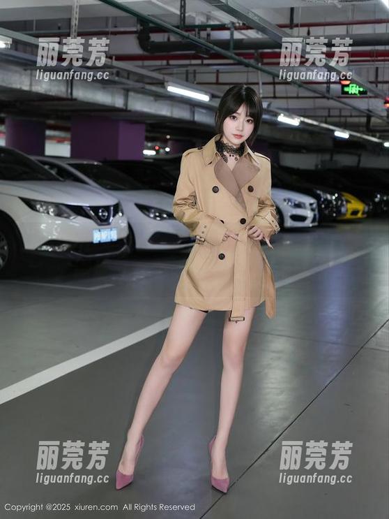 Xiuren秀人网 - Carol周妍希定制图集：剧情反转之多，直逼黑暗榨菜！