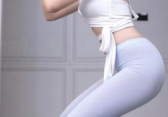 Xiuren秀人网 – 先别走，知道吗？徐莉芝Botty的美足让这个写真集更生动了！