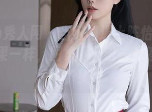 Xiuren秀人网 – 当红裙遇上陈怡曼coco，像糖果一样，图集下载进去就停不下来了！