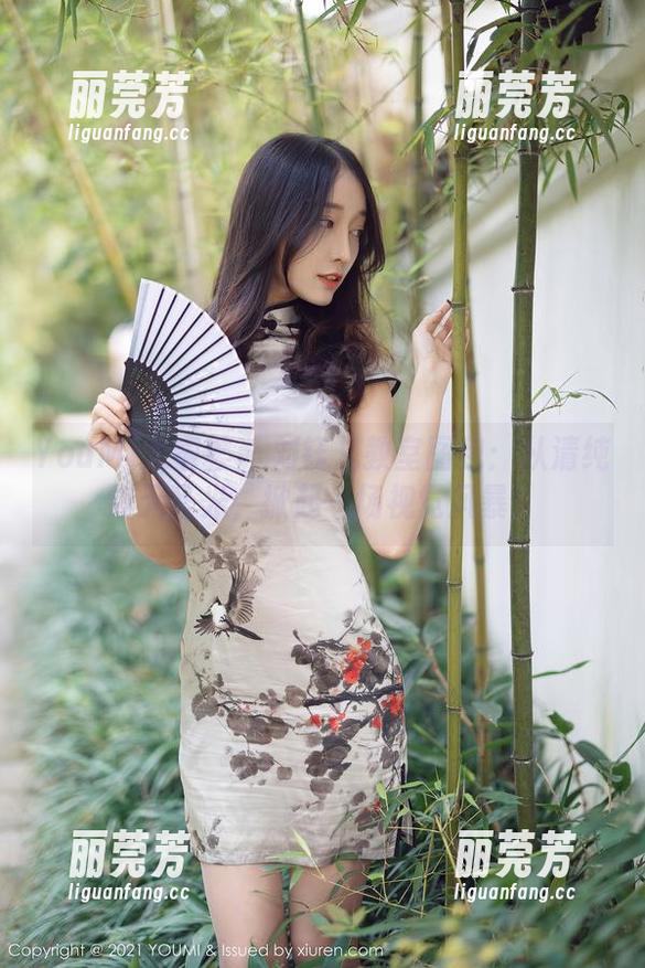 YouMi尤蜜荟-刘钰儿 YouMi尤蜜荟 - 刘钰儿教室图包:从清纯到无圣光,掀起一场视觉风暴!