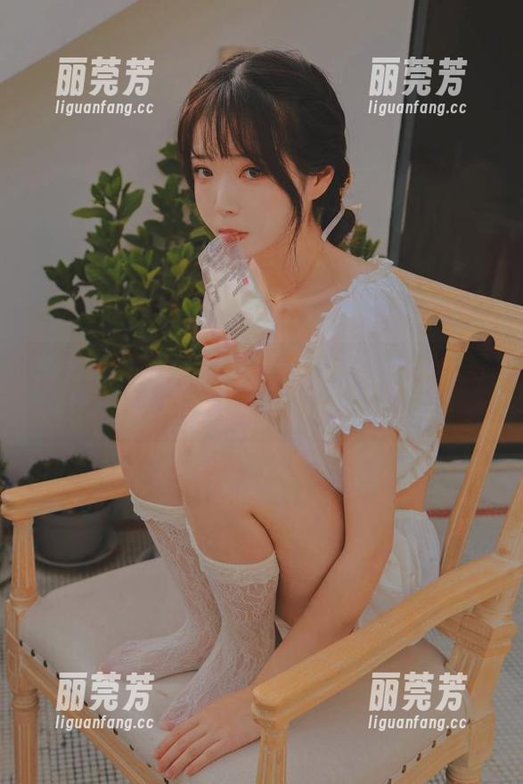 兔女郎视角下的酒吞，fushii_海堂的写真合集让人欲罢不能！