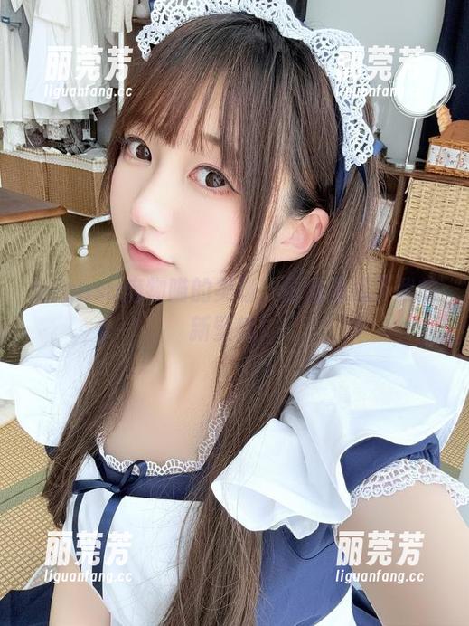 nagesa魔物喵的美脚，原图竟成了我的新壁纸！
