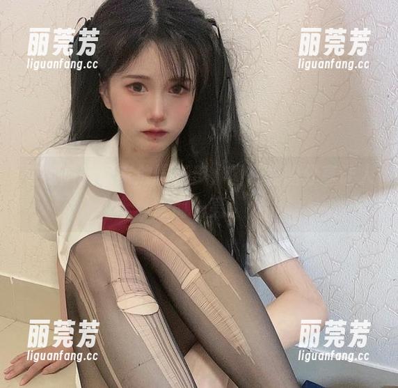 倦倦喵的居家放慢鞋步，图库里的分享让人眼前一亮！