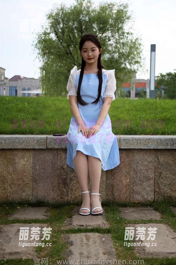 初夏女神-安妮 初夏女神 - 看!安妮的女友套图,精选得有点太伤眼了吧?