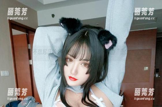 夏鸽鸽不想起床的杀生院泳装合集，泳池外的“激烈”对决