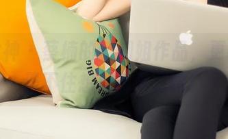 头条女神 – 蔡楠的新御姐作品，更新让人忍不住想再多看几眼！