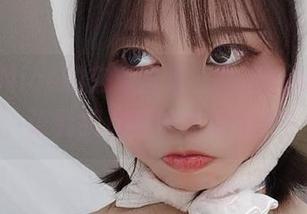 奈汐酱Nice的玄鸳出道，高清cos新风采，谁能把这眼神辣得过来？