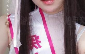 女主K带你览浴缸趣事：私拍与套图的水花四溅！