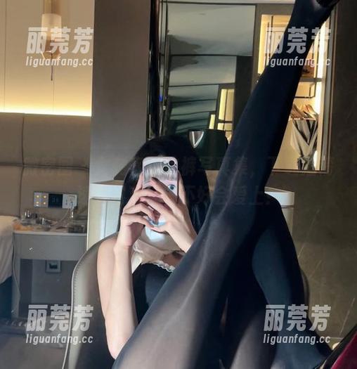 微密圈 - 女刺客豹纹裤写真集，下载后请速速围观，搞不好会爱上！