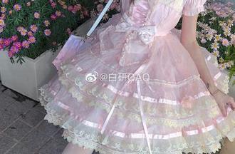 用妖君白研的眼看凹凸，顺便自己也凹一个造型！