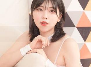 宋哈娜(송하나)的夏天合集：那些阳光下的趴趴走