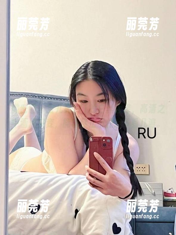 微密圈 - 宝儿茹171的白丝图库，高清之中画风突变，能让你止不住想多看几遍。