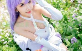 希希_啾私拍皮衣合集，穿上这件衣服，我就是女主角！