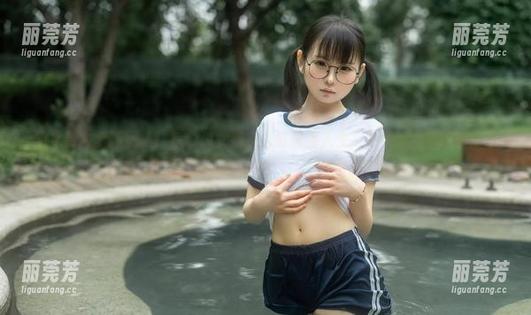 幼水铃衣全新图集！每个少女都在浴缸思考人生...只不过大多数都是泡沫！