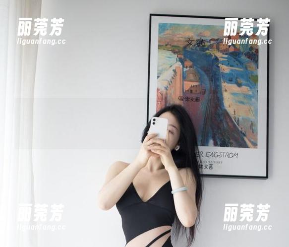 张鑫baby 微密圈 - 老天,这条水手服也太适合张鑫baby了,快来翻看高清图集!