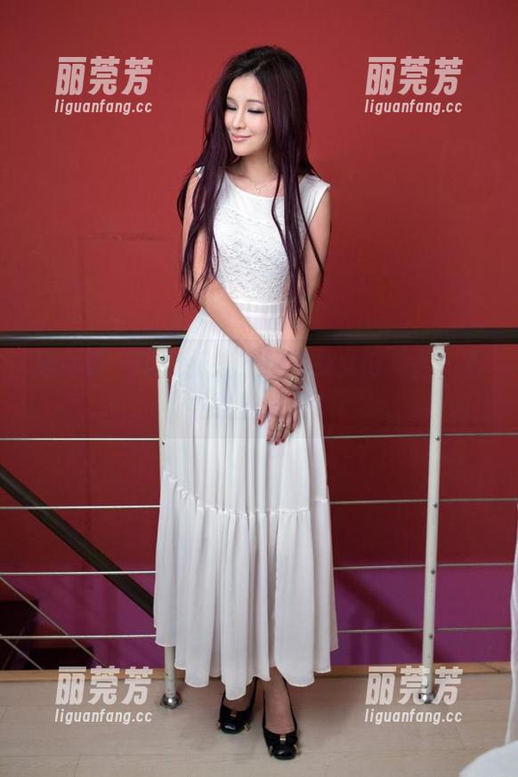 推女郎 - 谁能抵挡？黄可兔女郎美图，下载欲望满满。