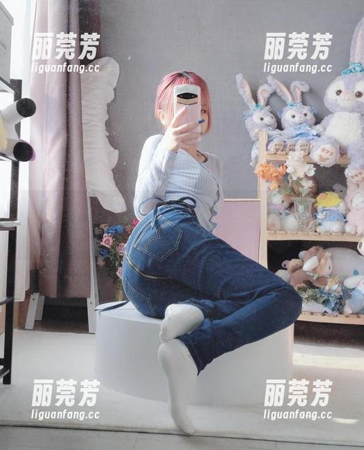 这条白裙不一般，至于日奈娇嘛——原图让人侧目