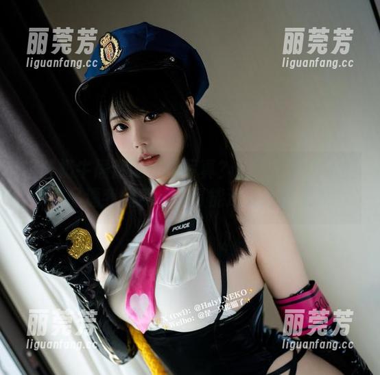 这些奶牛居然可以拍写真？是一只废喵了的作品逼我们承认，可能连我也能赢？