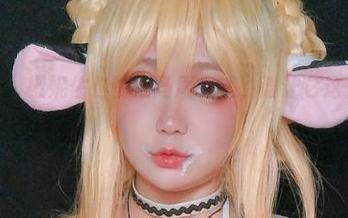 高清写真：椒妮佐仁的双马尾之谜，谁让它这么灵动呢？