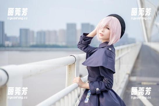 竟然有人能把内衣穿得这么有趣？爱老师phd精选写真就在这里！