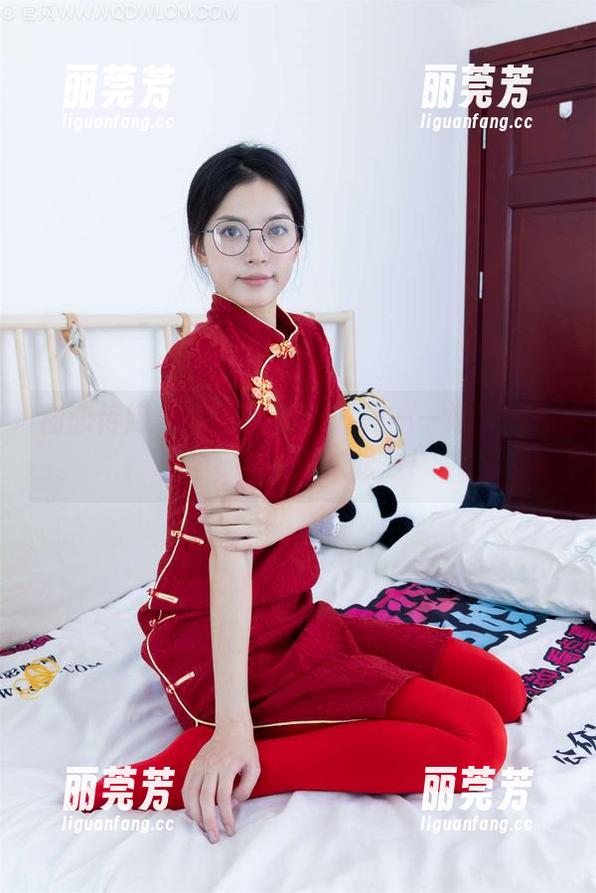 物恋传媒-婷婷 物恋传媒 - 免费的瑜伽课程——婷婷教你鮣坐鮣得更“放松”!