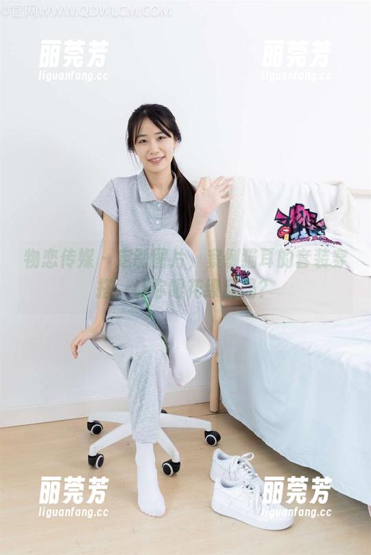 物恋传媒 - 定制图片，案例猫耳的套装穿搭，让你眼花缭乱吗？