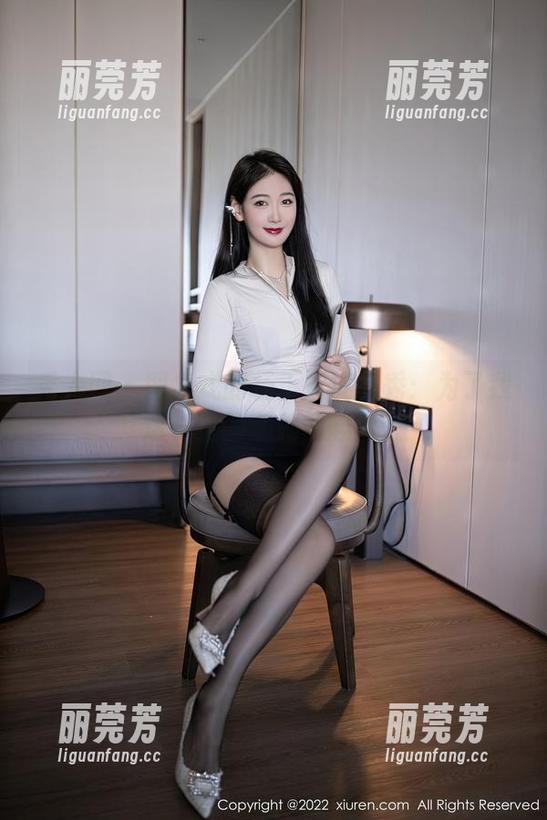 秀人网-杨玉奴 秀人网 - 图集式的杨玉奴皮衣秀:为了我这一生的审美情趣而生