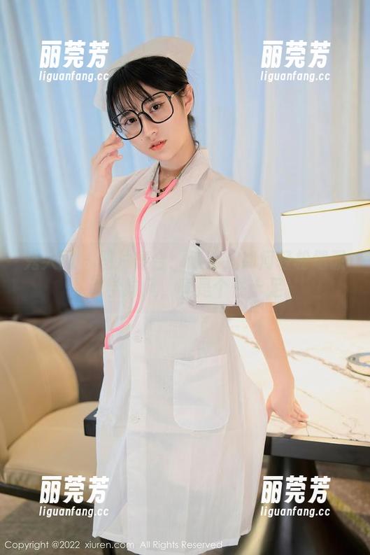 秀人网 - 图片集合：陈芊儿如何轻松驾驭这学妹风，真是个性十足