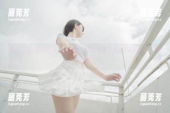 阿薰kaOri 她是阿薰kaOri,化身兔女郎,顺便精选了几张,真的叫人“目不转睛”