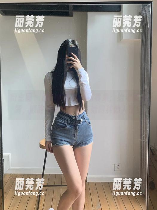 陈佩奇 微密圈 - 最新的陈佩奇写真集:给老婆点赞,顺路提醒大家别拿她跟其他人比!
