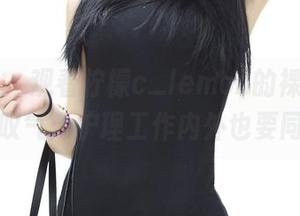 青豆客 – 观看柠檬c_lemon的裸足，心中微微叹气：护理工作内外也要同步啊！