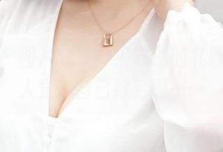 青豆客 – 图片分享：王婉悠的礼服，真让人觉得自己好穷啊……
