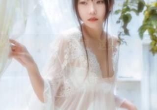 香草喵露露的23年初始，私拍原图，这兔子到底是让人感叹还是想撇开？
