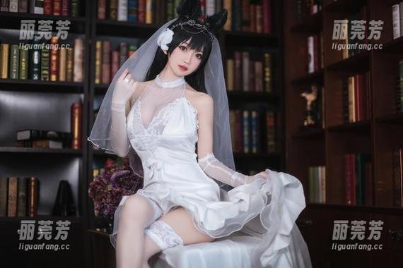 最新美图？鬼畜瑶在不在w化身爱宕赛车娘，你能看得住她的车速吗？